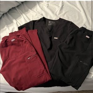 Figs scrubs one pocket top and straight fit yola scrub bottoms.